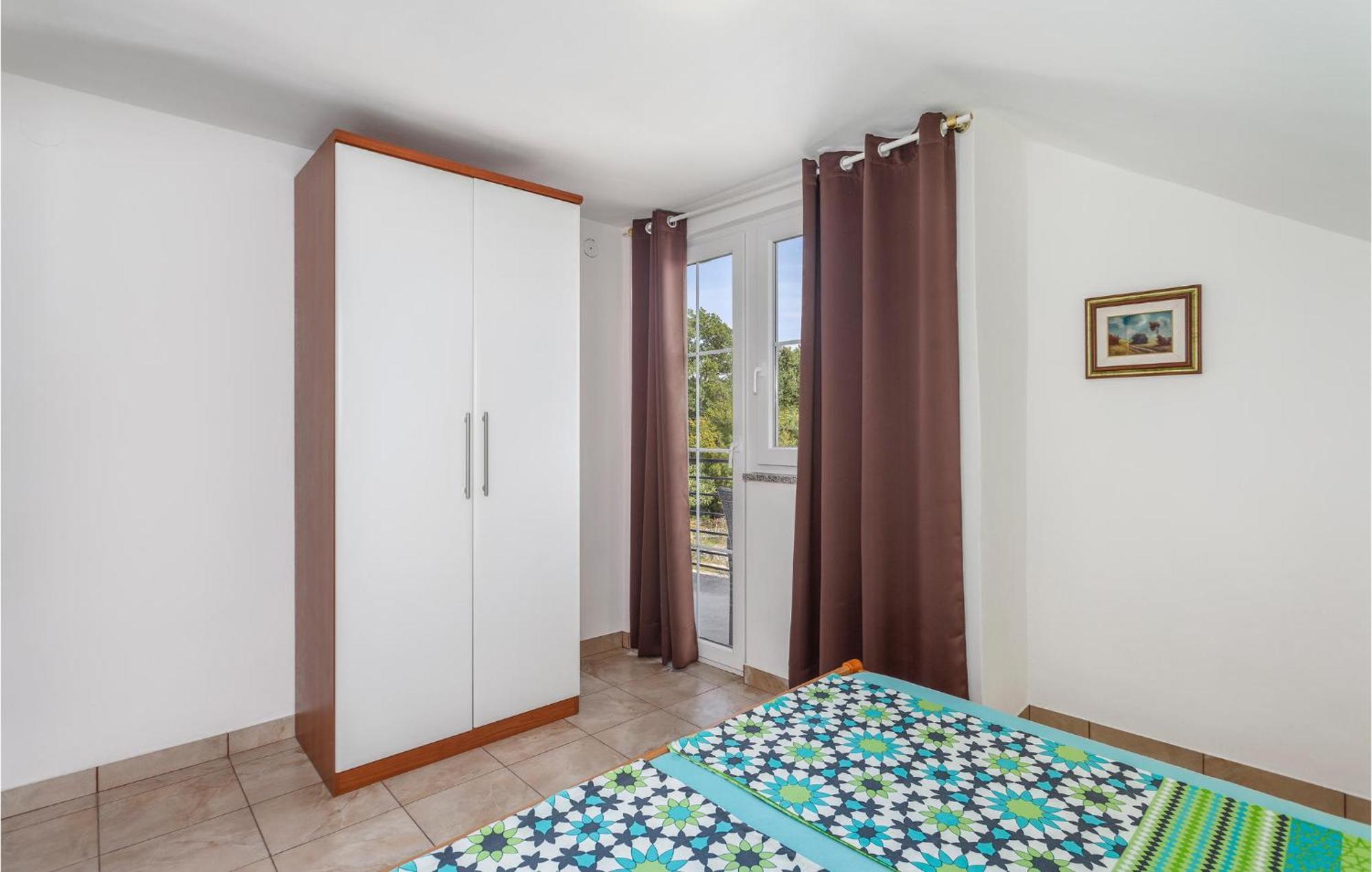 Nice Apartment In Krk With Wifi Risika Bagian luar foto