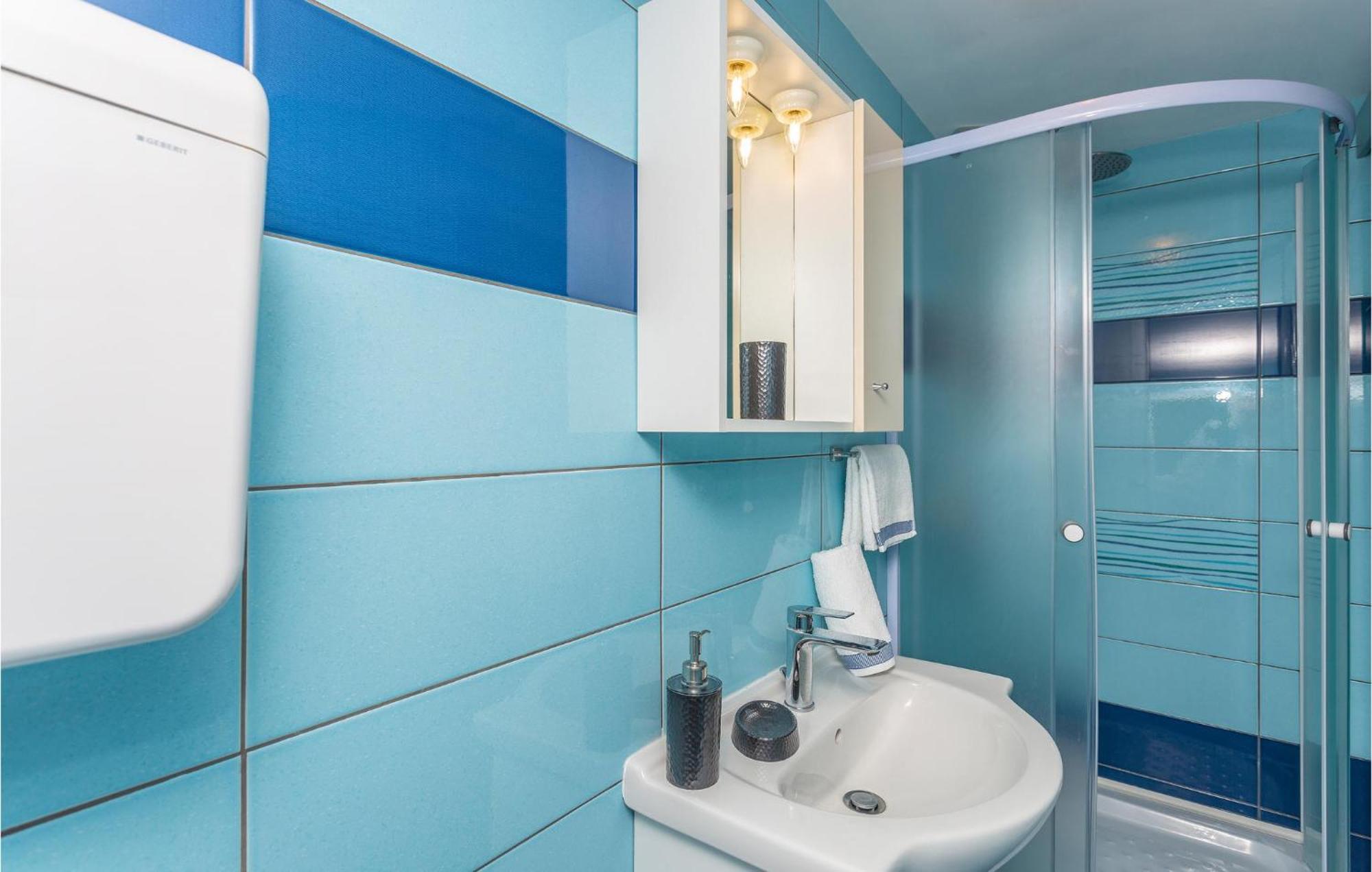 Nice Apartment In Krk With Wifi Risika Bagian luar foto