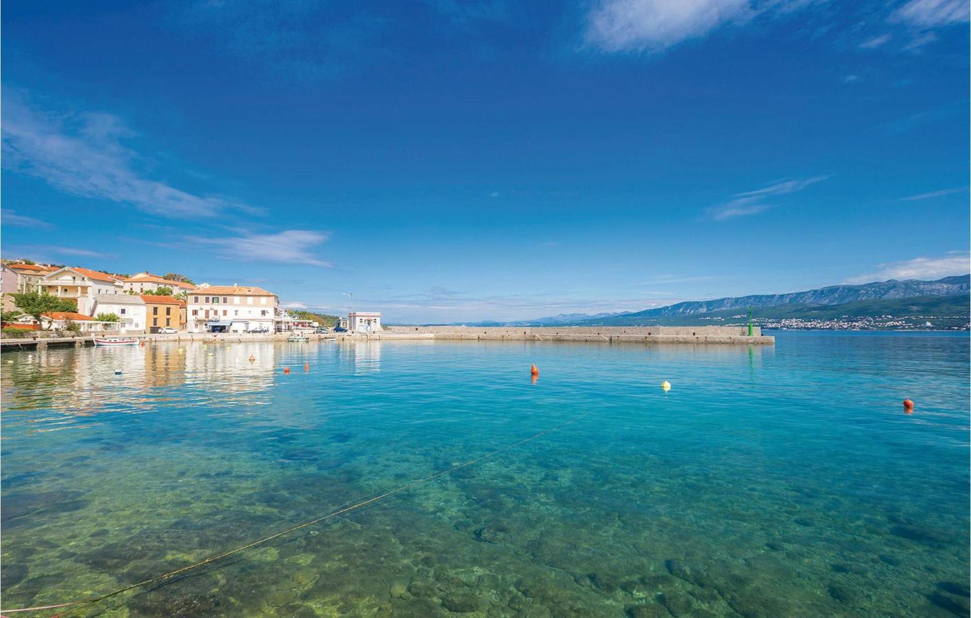 Nice Apartment In Krk With Wifi Risika Bagian luar foto