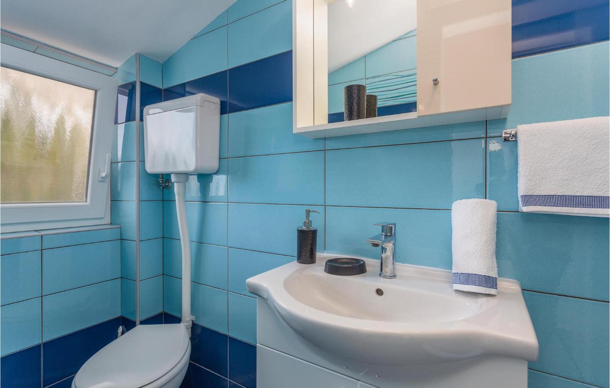 Nice Apartment In Krk With Wifi Risika Bagian luar foto