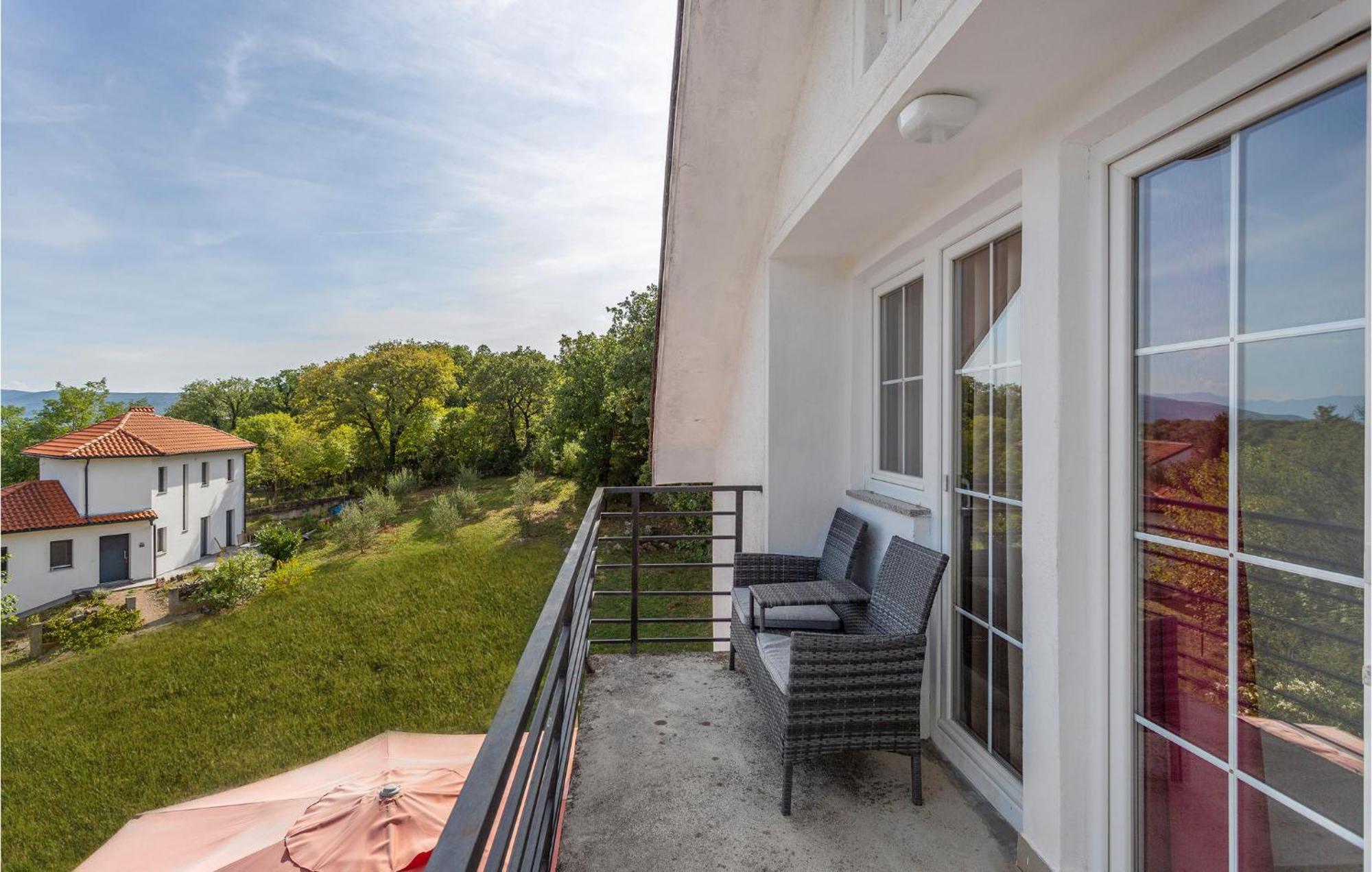 Nice Apartment In Krk With Wifi Risika Bagian luar foto