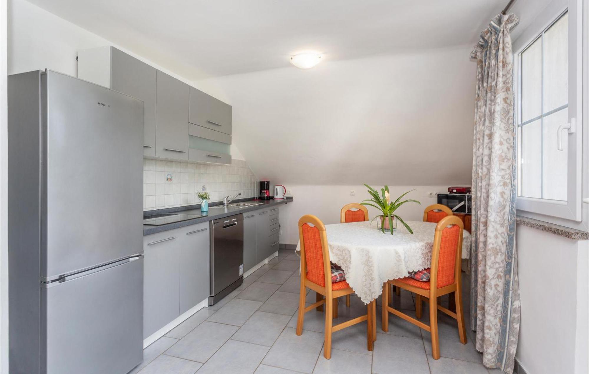 Nice Apartment In Krk With Wifi Risika Bagian luar foto